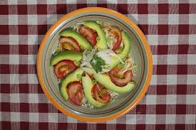 salad tomatoes avocados